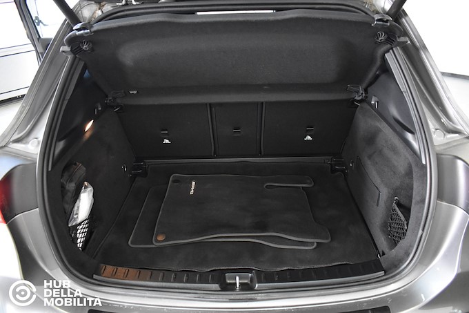 MERCEDES-BENZ GLA 220 d Automatic 4Matic Premium